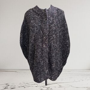 Denver Hayes Black Shrug Sweater Size Small